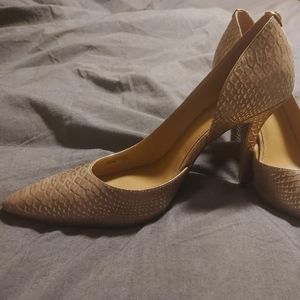 Michael Kors Snake Skin / Beige Heels